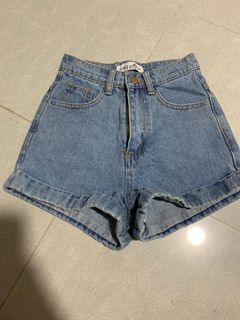 (Category: ) located in . Submitted by sadbutfabx (Listing ID 1084034086, Image 1). Description: .