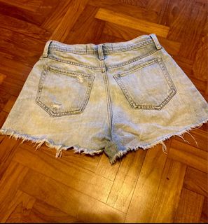 (Category: ) located in . Submitted by nattyt12 (Listing ID 1083940499, Image 1). Description: .