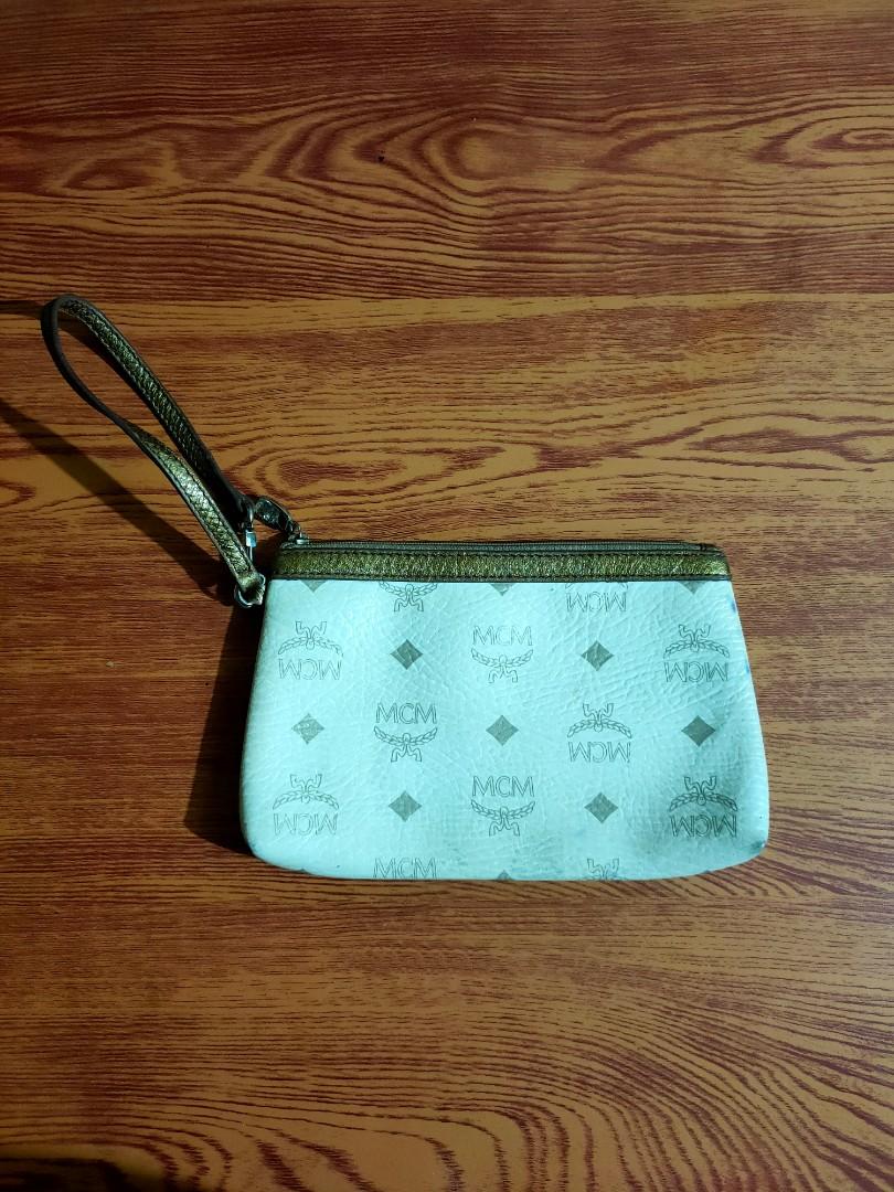 Mcm small clutch bag (Category: Luxury Bags & Wallets) located in Manila. Submitted by alilongthrift (Listing ID 1083905245, Image 1). Description: FOR SALE ONLY Price + fee Mcm small clutch bag Good condition ybs zipper 100 %LEGIT USED BUT NOT TOTALLY ABUSED DELIVERY THRU MR.SPEEDY AROUND METRO MANILA PAG SHIPPED NAMAN PO THRU J&T EXPRESS SHOULDER NIYO PO YUNG DELIVERY FEE OR SHIPPING FEE.