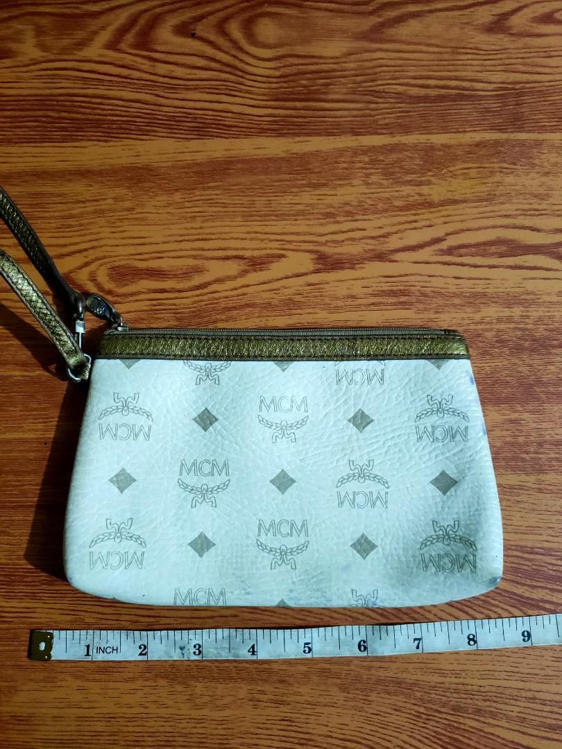 Mcm small clutch bag (Category: Luxury Bags & Wallets) located in Manila. Submitted by alilongthrift (Listing ID 1083905245, Image 3). Description: FOR SALE ONLY Price + fee Mcm small clutch bag Good condition ybs zipper 100 %LEGIT USED BUT NOT TOTALLY ABUSED DELIVERY THRU MR.SPEEDY AROUND METRO MANILA PAG SHIPPED NAMAN PO THRU J&T EXPRESS SHOULDER NIYO PO YUNG DELIVERY FEE OR SHIPPING FEE.
