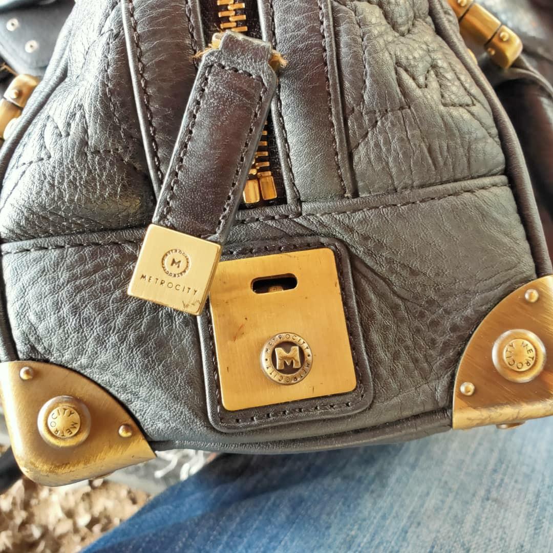 Authentic Metrocity Italy speedy 30 bag, Women's Fashion, Bags & Wallets,  Cross-body Bags on Carousell