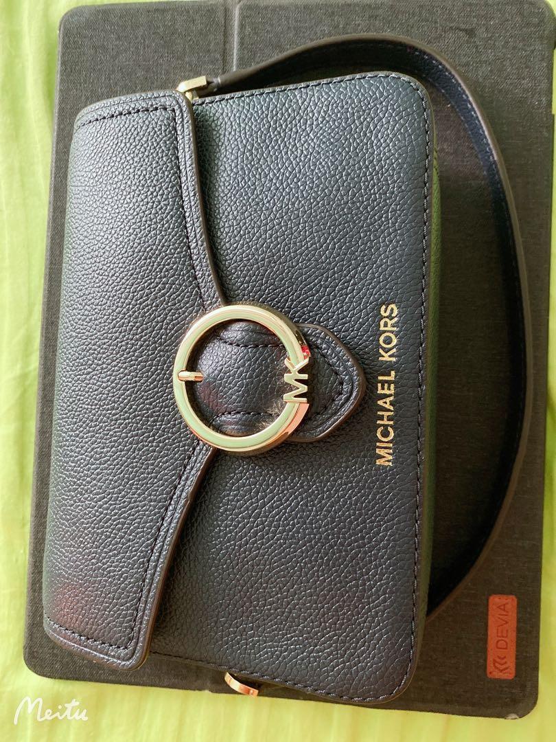 mk wanda crossbody