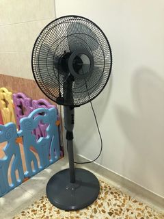 (Category: ) located in . Submitted by pingpoh (Listing ID 1083981943, Image 1). Description: .