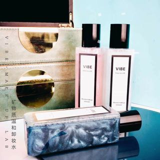 (Category: ) located in . Submitted by enchanted_grape (Listing ID 1083991646, Image 1). Description: .