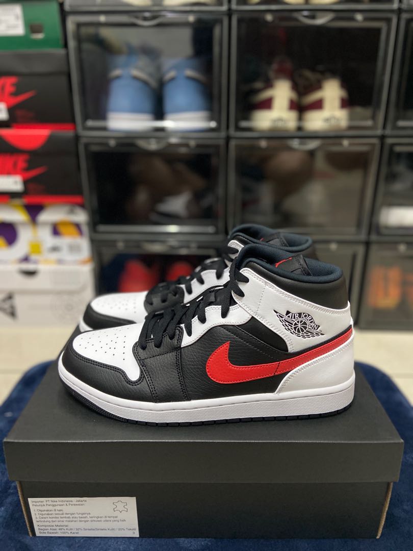 Nike Air Jordan 1 Mid Red Chile, Fesyen Pria, Sepatu , Sneakers di