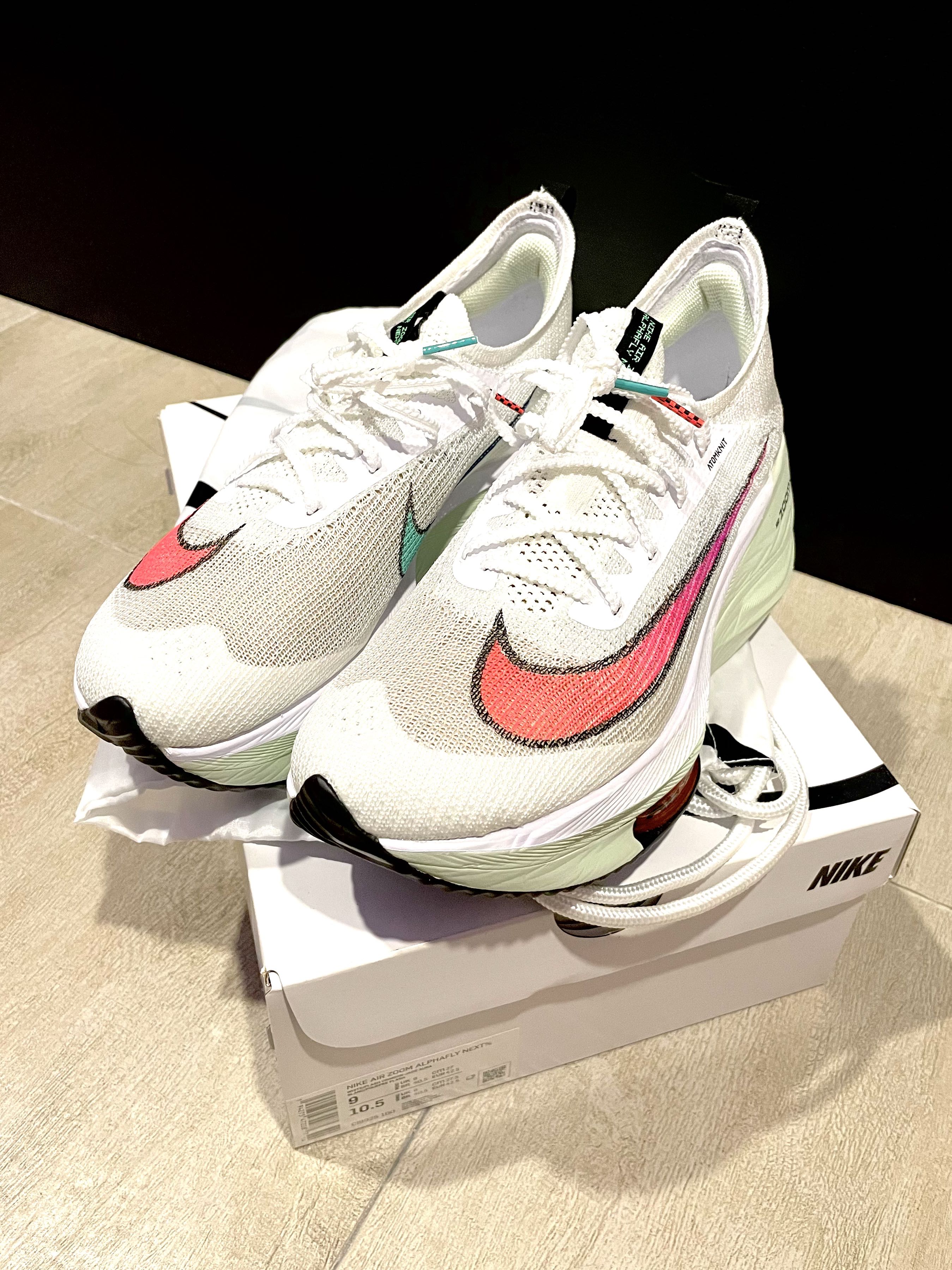 Nike Air Zoom Alphafly Next%, Men's Fashion, Activewear on Carousell