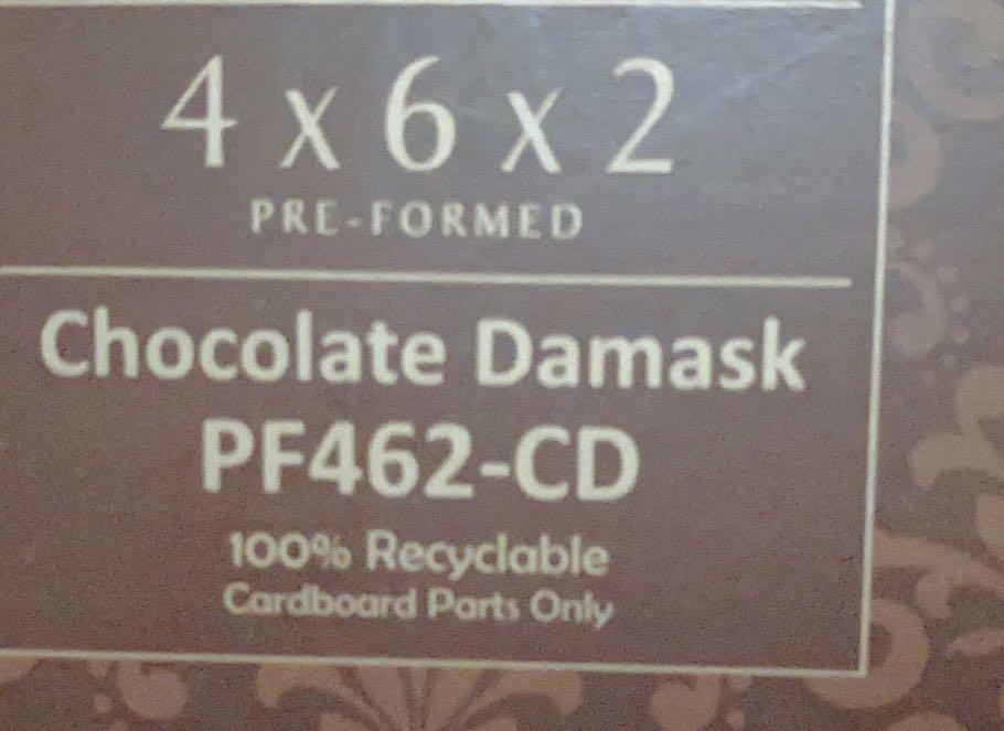 Pastry Box (Chocolate color) (Category: Bakeware) located in Manila. Submitted by sofiatanya (Listing ID 1083886331, Image 3). Description: 4x6x2 size. Take all for 600 60pcs. Mali ng size na nabili. Color chocolate ang kulay ng box. .