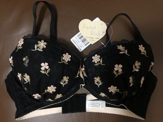 （分類：）位於 。 由 iiyulnahc 提交（商品編號 1084022755，圖片 1）。簡介： 。