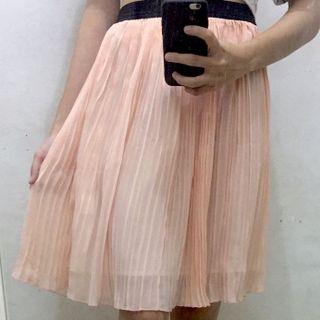 Tutu Skirt / Rok Tutu Colorbox #dijaksel #makingthebest #lebihnyaman #mauindomaret #lemarirapi #mauovo #awal2021 #women2021 #maretsale #sepatudicari #ramadansale