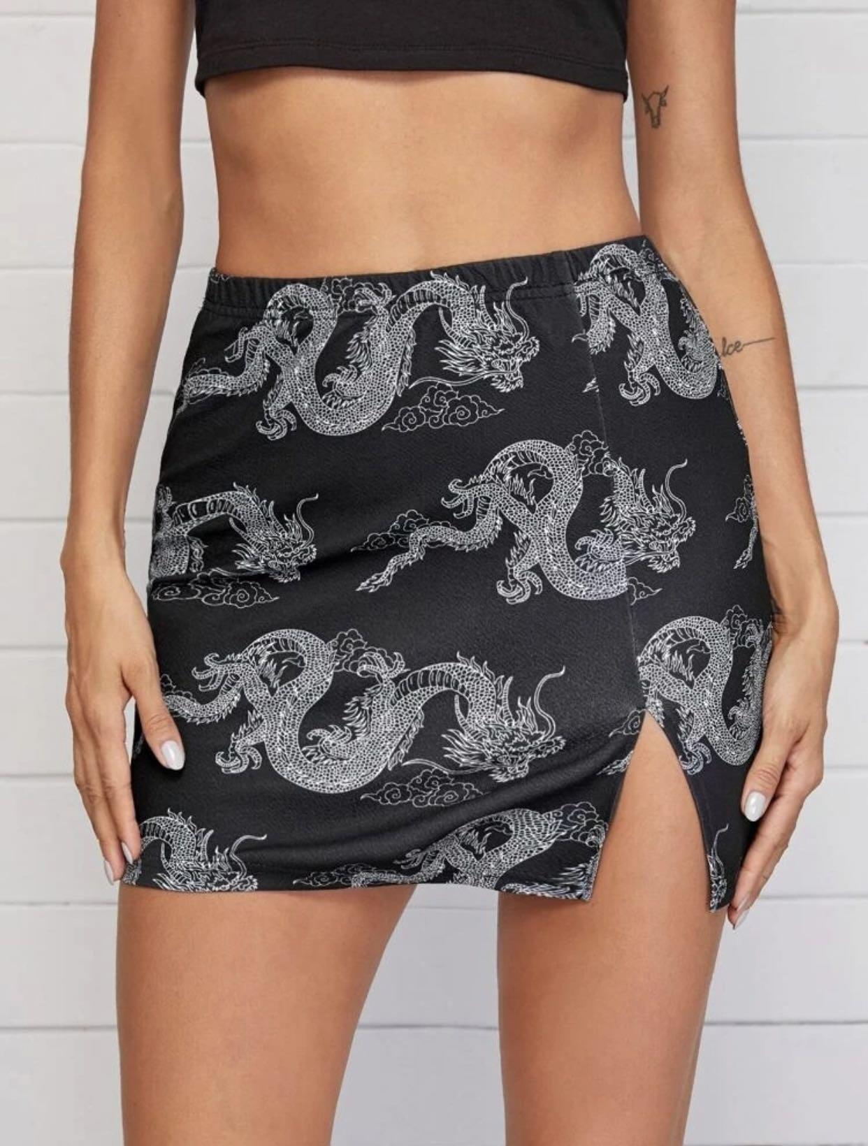 shein dragon print split hem mini skirt, Women's Fashion, Bottoms, Skirts  on Carousell