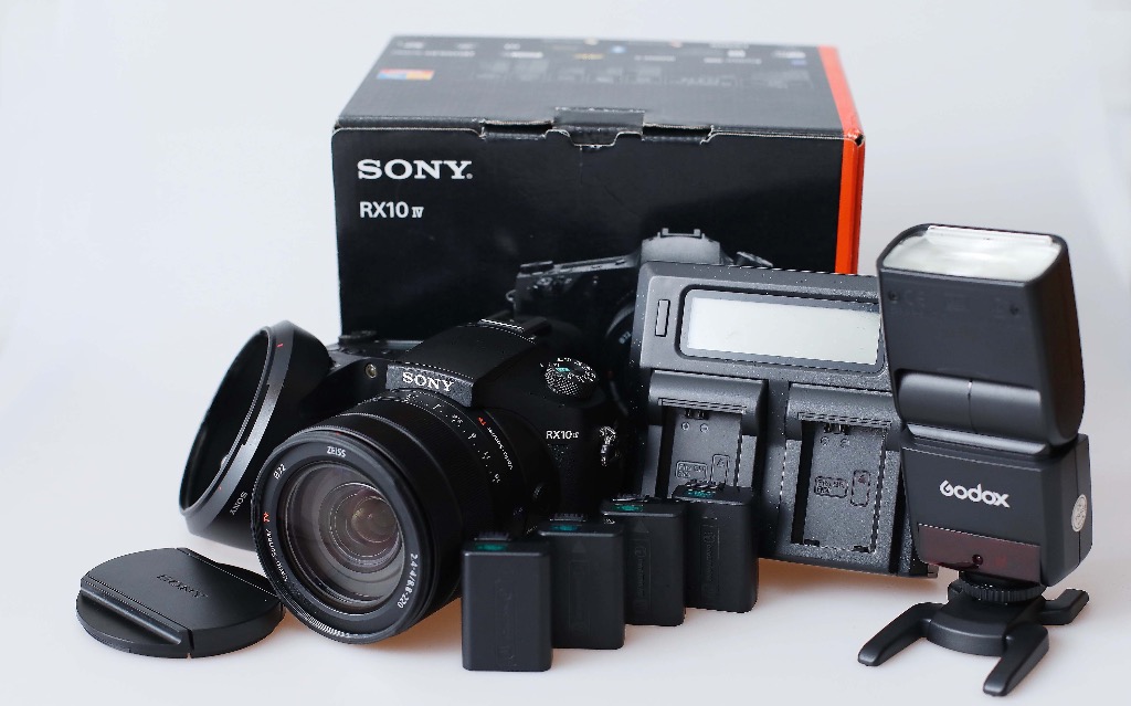 Sony RX 10 Mark 4, Photography, Cameras on Carousell