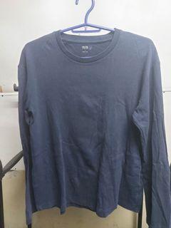 Uniqlo Navy Long Sleeve Tee (M)