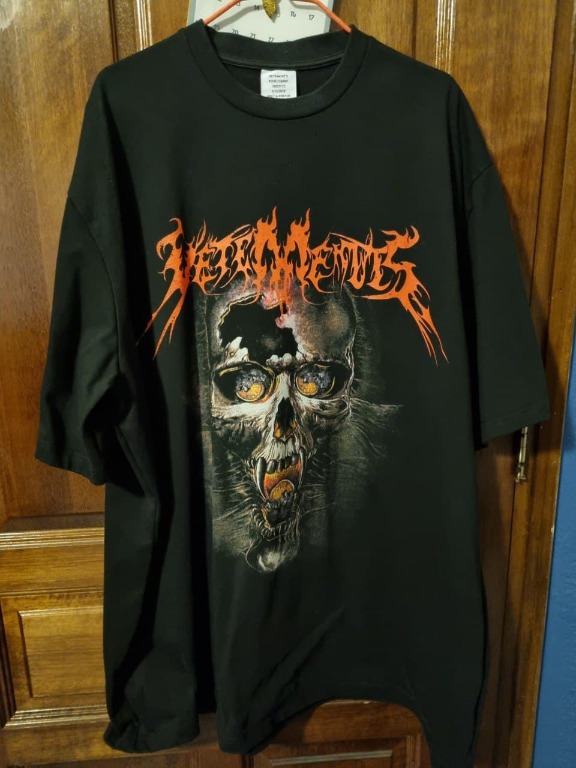 Vetements metal tee clearance