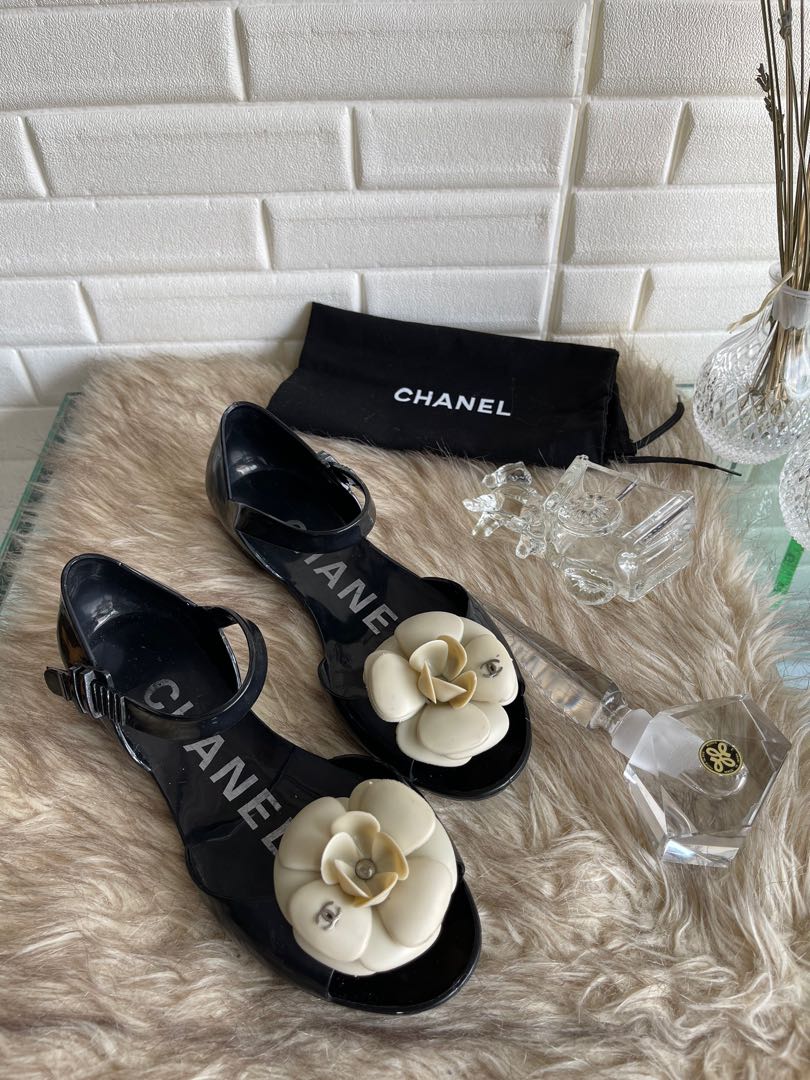 Vintage Chanel Camellia Jelly Flats Sandals Size 5, Luxury, Sneakers &  Footwear on Carousell