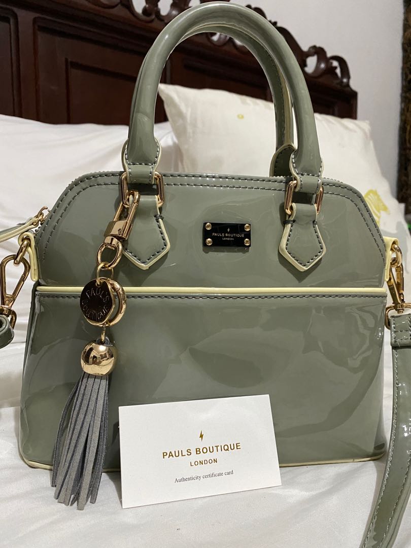 $194 Authentic Pauls Boutique Mini Alma bag, Women's Fashion, Bags &  Wallets, Cross-body Bags on Carousell