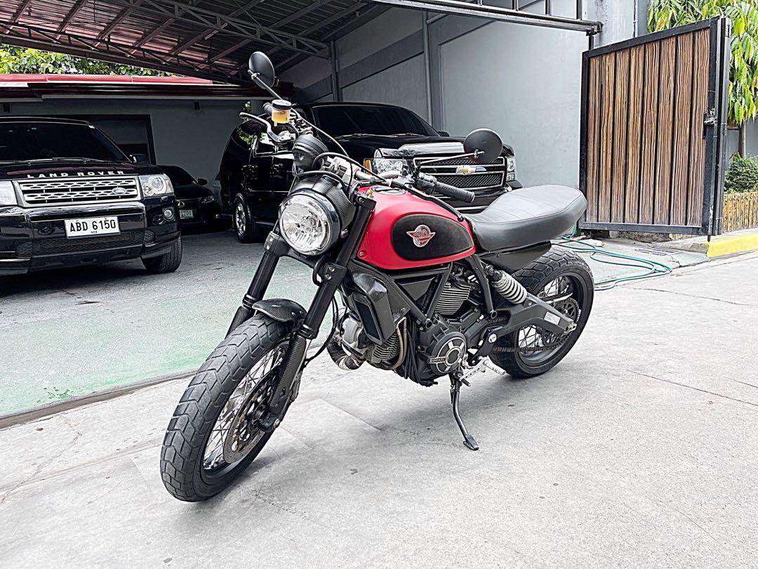 16s Ducati Scrambler Classis 800cc Carbon Motorbikes Motorbikes For Sale On Carousell