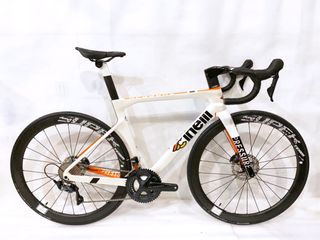（分類：）位於 。 由 flowbike_lohasbike 提交（商品編號 1084266979，圖片 1）。簡介： 。