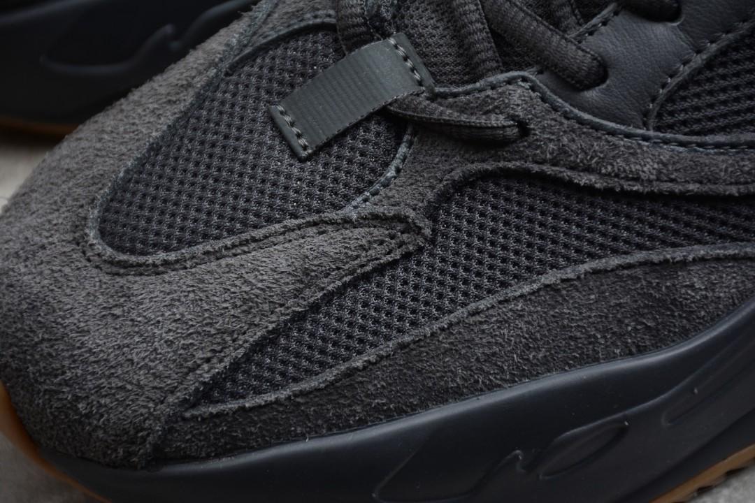 Adidas yeezy sales 700 utility black