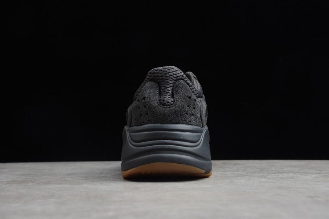 Adidas yeezy discount 700 utility black