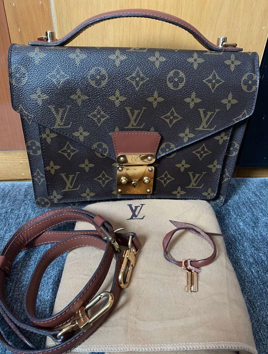 Authentic Louis Vuitton Monceau 26, Women's Fashion, Bags & Wallets, Purses  & Pouches on Carousell