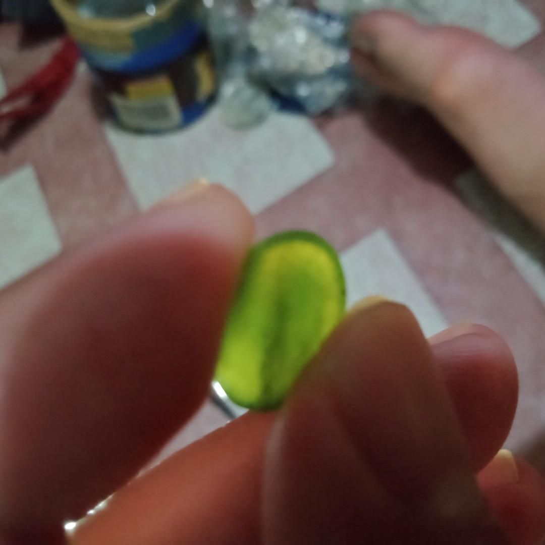 Black jadeite (Category: Precious Stones) located in Quezon City. Submitted by migzstore (Listing ID 1032272104, Image 3). Description: black jadeite 5 carats or 1 gram watch my video test in light and diamond tester II 👉 https://youtu.be/INGx3B2jQss.