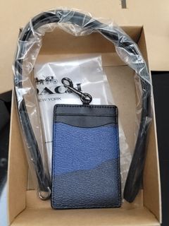 （分類：）位於 。 由 lizzybackyard 提交（商品編號 1084236677，圖片 1）。簡介： 。