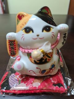 (Category: ) located in . Submitted by ong_summer (Listing ID 1084154116, Image 1). Description: .