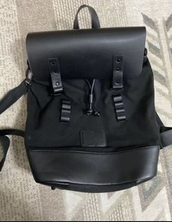 （分類：）位於 。 由 secondhand_notperfect 提交（商品編號 1084100392，圖片 1）。簡介： 。
