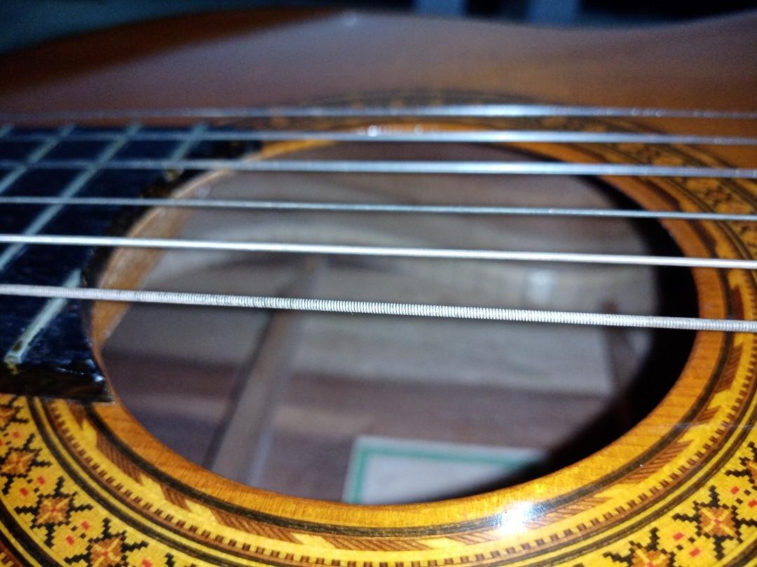 HAMOX G-150 VINTAGE CLASSICAL GUITAR, Hobbies & Toys, Music & Media ...