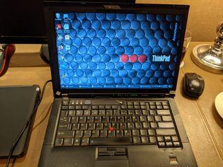 Lenovo ThinkPad T400 laptop