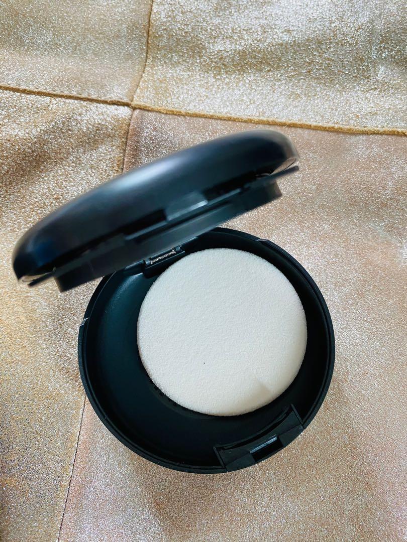 MAC Mineralize cushion foundation spf 15 NC45 (Category: Makeup) located in Manila. Submitted by trendystash (Listing ID 1084145343, Image 3). Description: Shade: NC45.