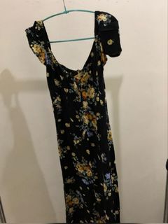(Category: ) located in . Submitted by melcloset21 (Listing ID 1084246402, Image 1). Description: .