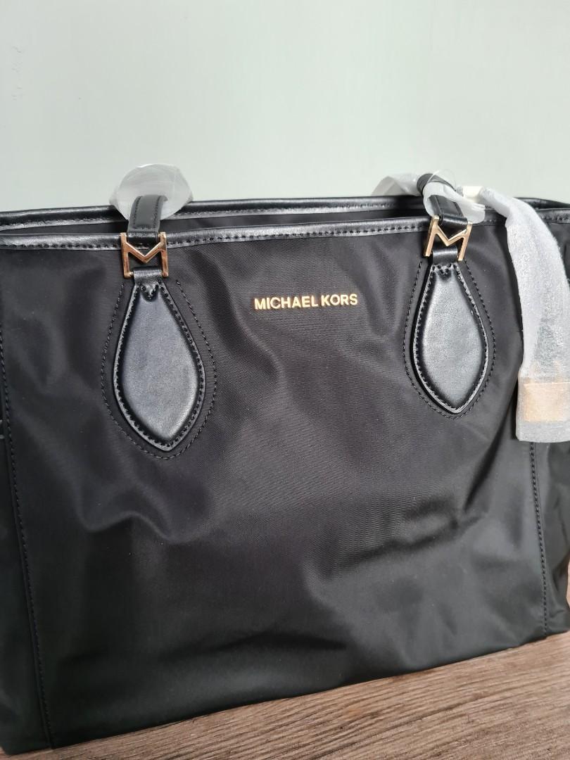 MICHAEL KORS CONNIE LG DIAPER BAG, Babies & Kids, Going Out, Diaper Bags &  Wetbags on Carousell