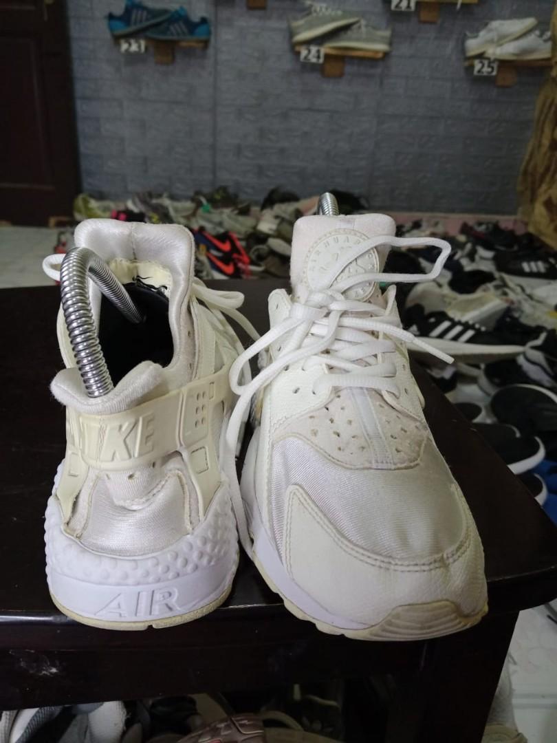 nike huraice Fesyen Wanita Sepatu di Carousell