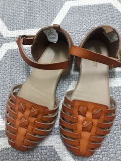 (Category: ) located in . Submitted by aishalisha (Listing ID 1084217965, Image 1). Description: .
