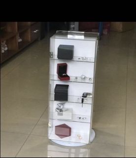 (Category: ) located in . Submitted by louisloo99 (Listing ID 1084111165, Image 1). Description: .