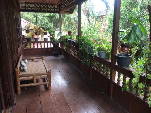 Rumah panggung knock down kayu ulin, Properti, Dijual di Carousell