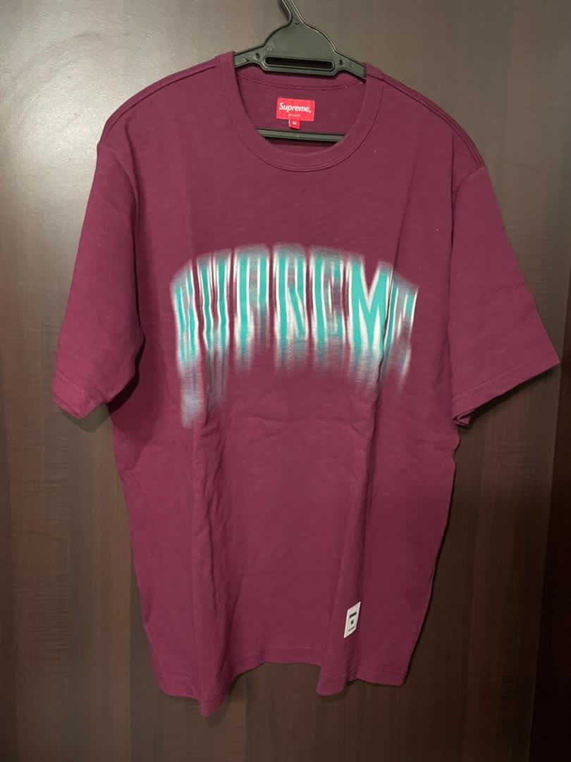 Supreme blurred arc s/s top, Men's Fashion, Tops & Sets, Tshirts