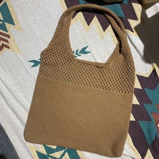 （分類：）位於 。 由 anwiyct 提交（商品編號 1084283094，圖片 1）。簡介： 。