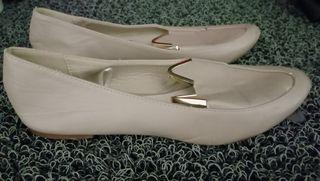 Vincci Flat Heels