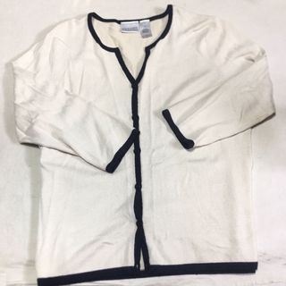 (Category: ) located in . Submitted by yumifits (Listing ID 1084246731, Image 1). Description: .