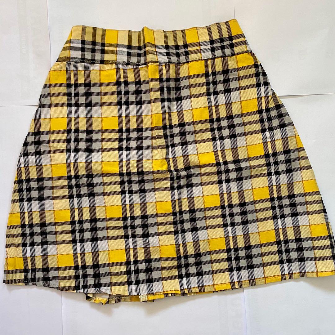 Black and white sales checkered skirt yellow