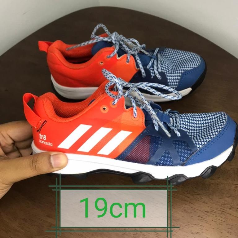 Adidas kanadia kids hotsell