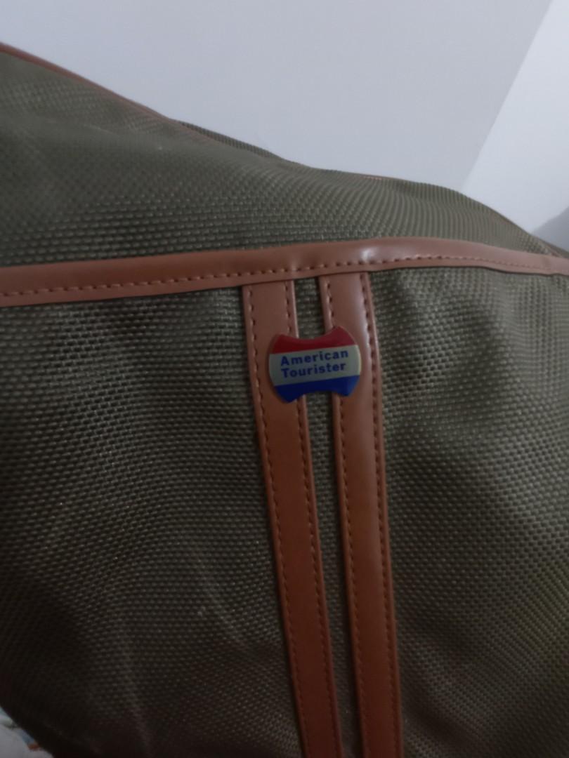 American tourister sling bag (Category: Sling Bags) located in Silang. Submitted by wesells.ph (Listing ID 1084402734, Image 3). Description: .