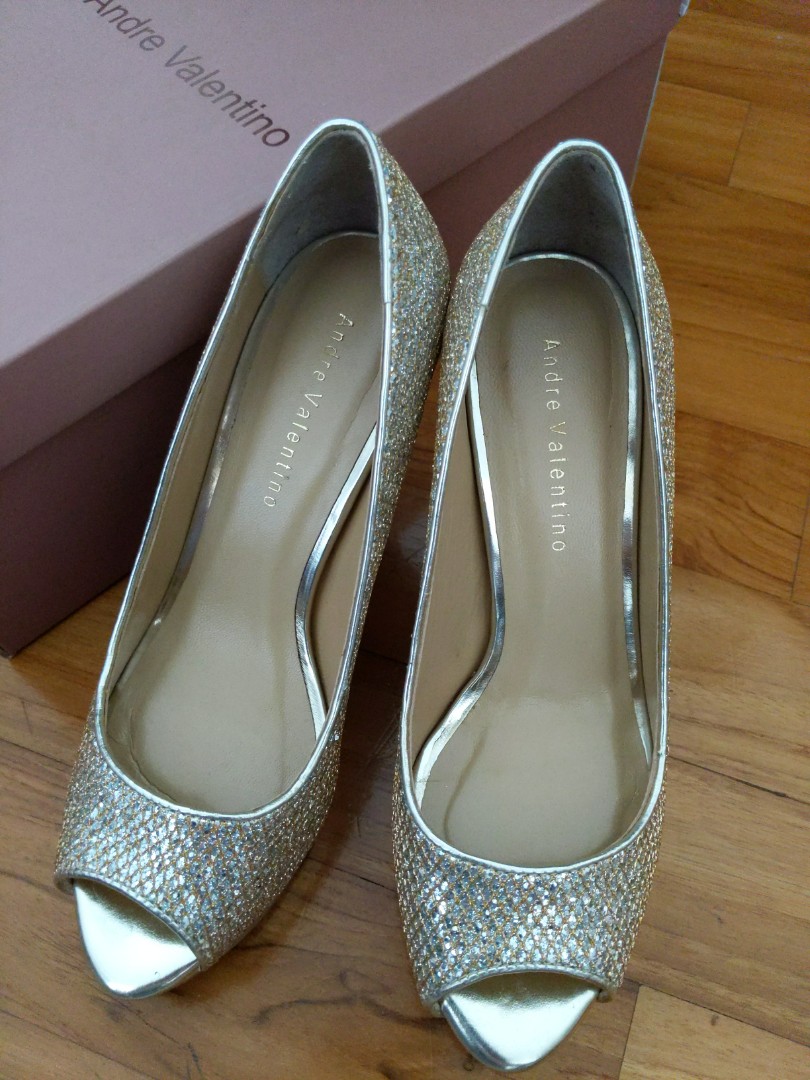 Andre best sale valentino takashimaya