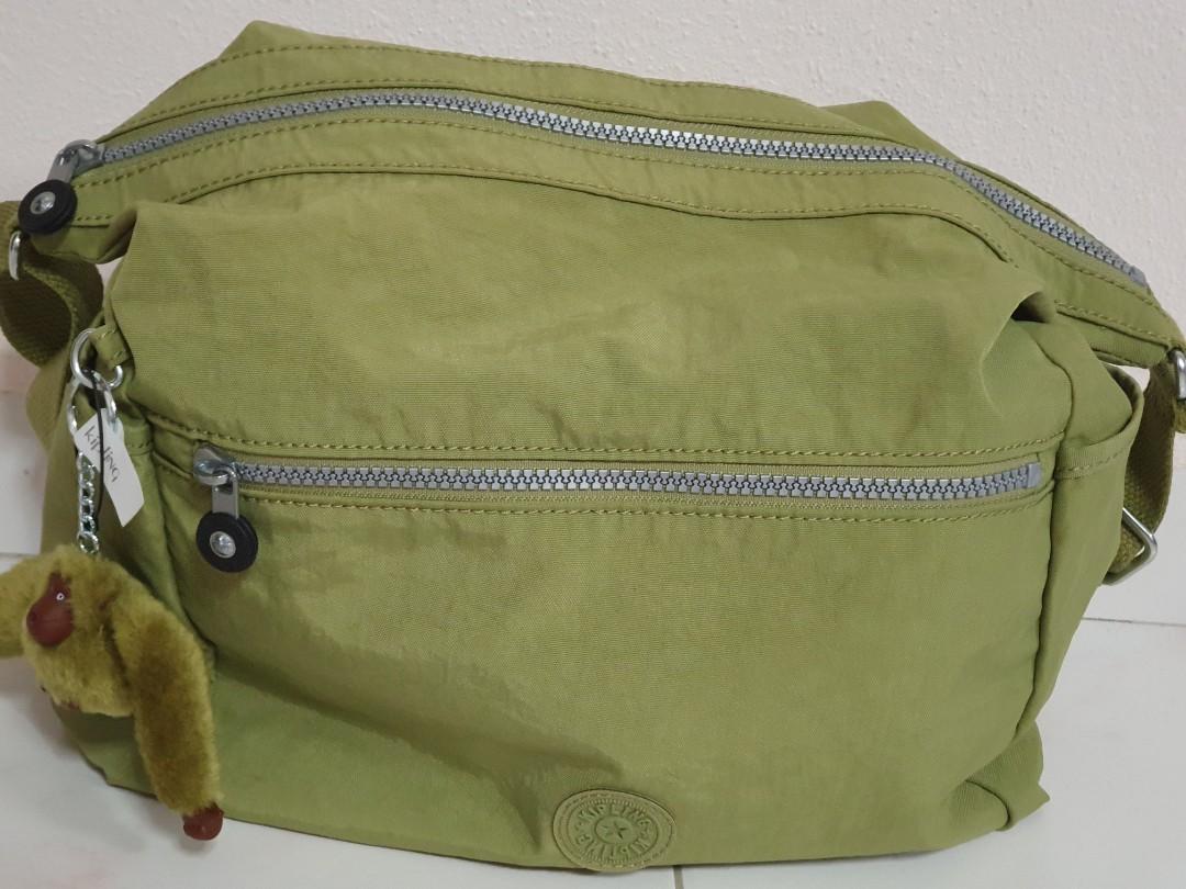 Authentic Kipling waterproof side carry/sling bag, Women's Fashion