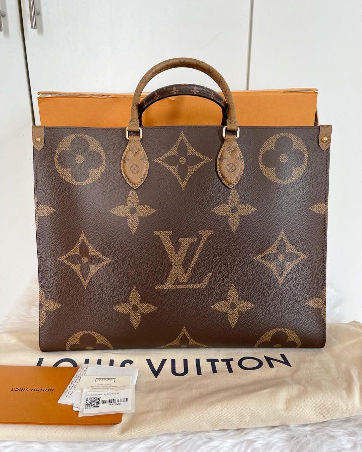 Authentic Louis Vuitton OTG MM in Reverse Monogram With Auth LV Twilly  Bundle, Luxury, Bags & Wallets on Carousell