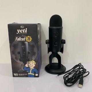 Blue Yeti Blackout Microphone