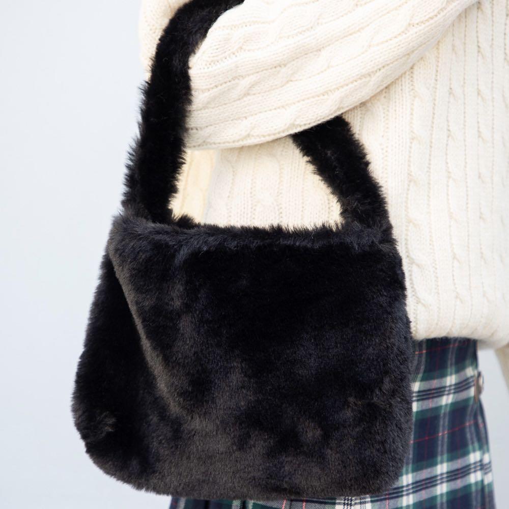Brandy melville fur sale bag