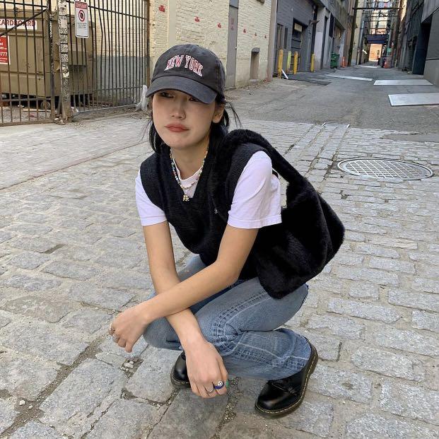 brandy melville fur bag faux tote handbag black y2k, Women's Fashion